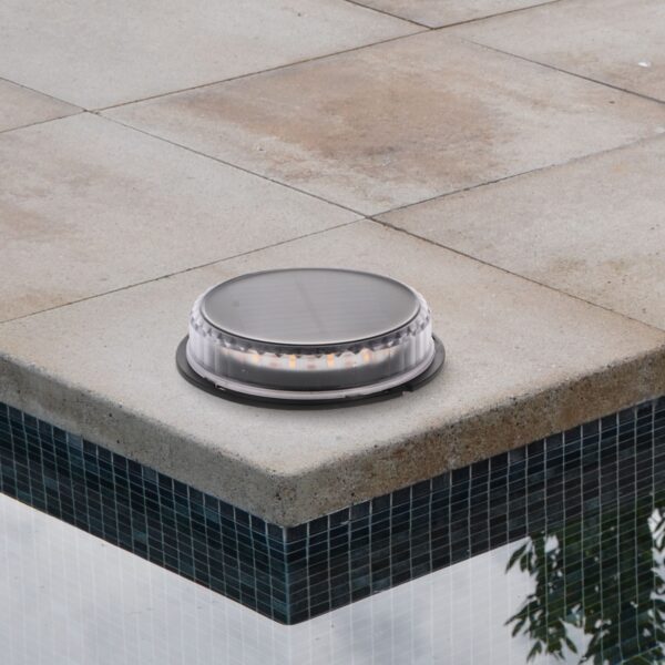 Farol LED Solar Buy com espigão 6000K