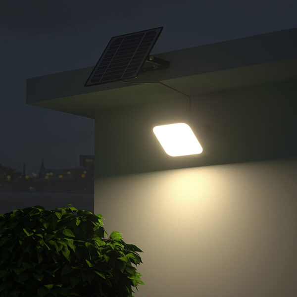Projector solar LEGRAND IP66 1x30W LED 4800lm 6500K C.19,97xL.4,9xAlt.18,99cm preto - Image 3