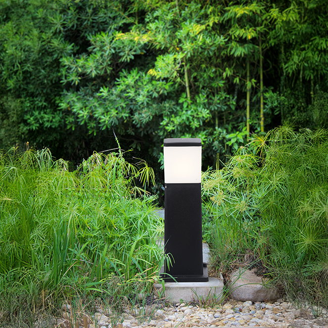 Pilar VIRGILIO 1xE27 11W botão CCT (3cores) IP55 C.13,1xL.13,1xAlt.48cm resina preta - Image 2