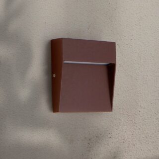 Baliza de Superfície LED Plum Rust Brown 3W IP54 CCT