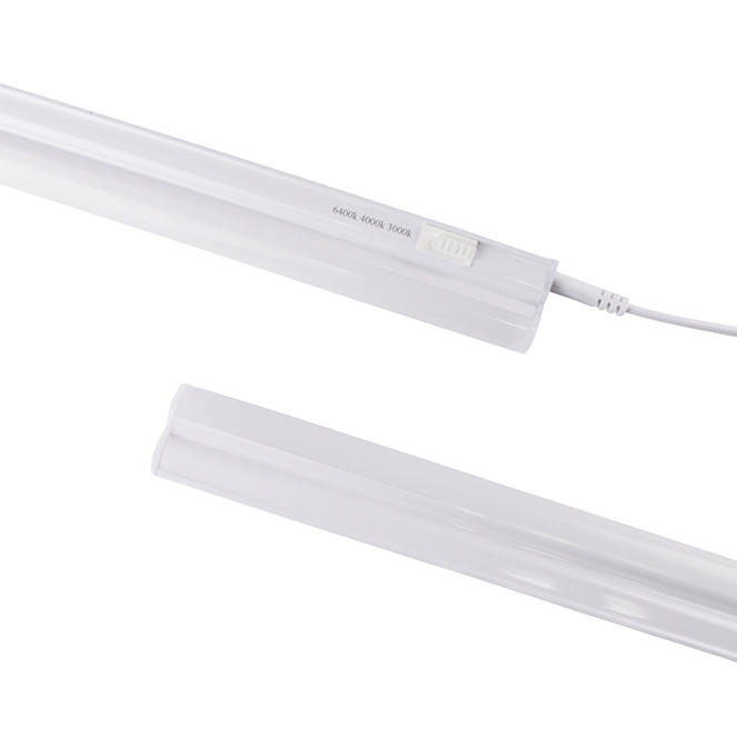 Régua AXINITE 30cm 1x5W LED 550lm 3CCT C.30xL.2,2xAlt.3,5cm branco